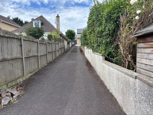 Photo 15- click for photo gallery